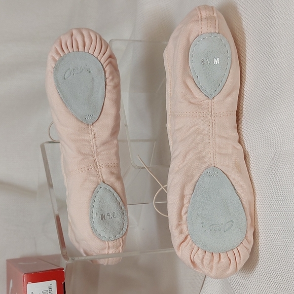 Adult | Capezio Canvas Cobra #2030 LPK - Picture 2 of 8